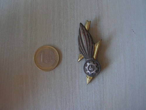 Insigne materiel groupement - insigne,