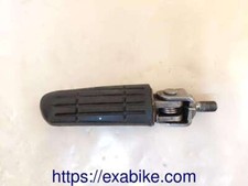 repose-pied avant gauche pour Yamaha 600 FZR  de 1994 a 1996