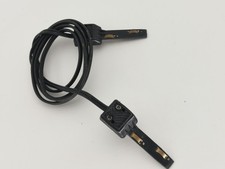 JOUEF PRISE ENTRE RAILS