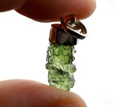 Moldavite - 10 carats -