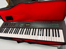 Clavier synthétiseur YAMAHA