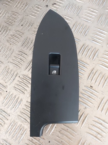 Bouton commande lève vitre