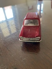 NOREV 1:43 PEUGEOT 204 BREAK N° 32- Rouge -Sans Boîte.