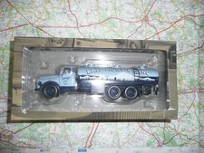 Volvo N 88 Lait Mont Blanc 1967 IXO Camion d'autrefois  1/43 avec boite
