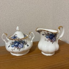 Crémier sucrier Royal Albert Moonlight Rose du Japon
