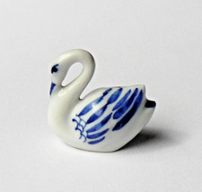 Miniature porcelaine  cygne