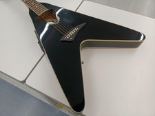 Dean V Coustic Black Used