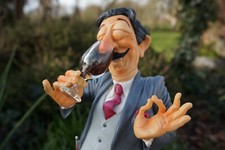 FO84007  FIGURINE METIER LE CONNAISSEUR DE VIN THE WINE TASTER VIGNE  FORCHINO 