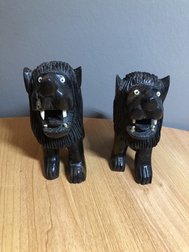 Lot lions sculptés en - lot,