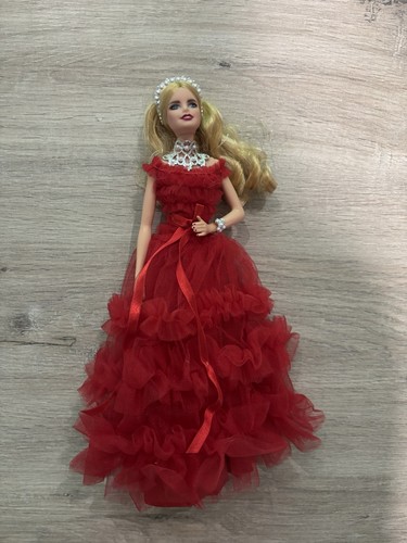 Barbie noël 2018 - 2018, articulée