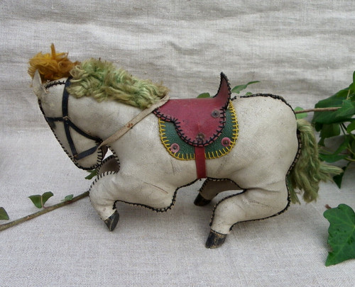 Cheval vintage simili - cheval, cuir