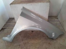 Aile avant droite 8201094795 Renault LAGUNA II