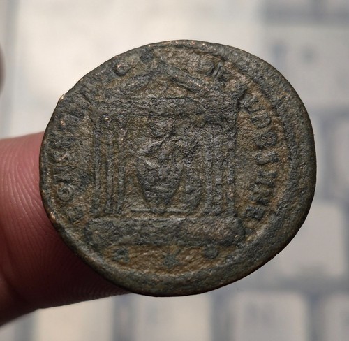 Maxence follis temple - follis,