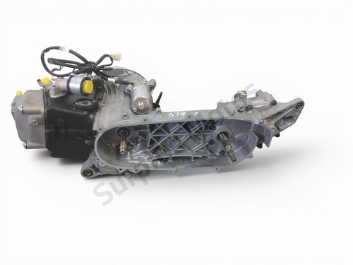 Moteur kymco skytown 2024 - moteur,
