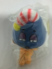 FIGURINE ANCIENNE PVC LES