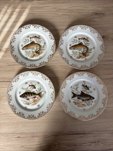 Assiettes vintage - vintage, en