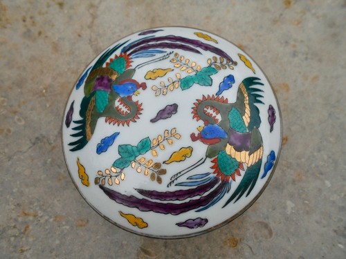 Ancienne bonbonnière boîte