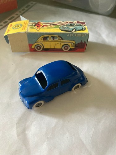Occasion j renault 4 - c.i.j.,