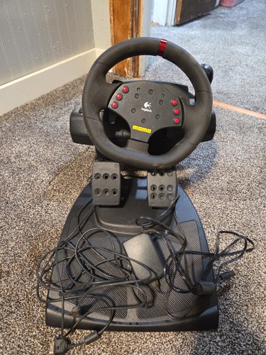 Logitech momo racing force - logitech,