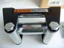 Guide câble à rouleaux pour