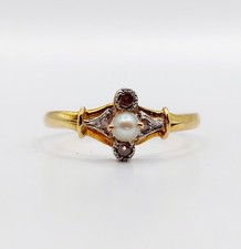 Bague antique or 18k perle et diamants tailles roses (circa 1900)