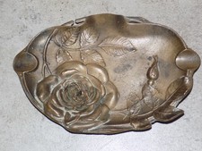 MAGNIFIQUE ET ANCIEN CENDRIER BRONZE ART NOUVEAU DECOR FLEURS