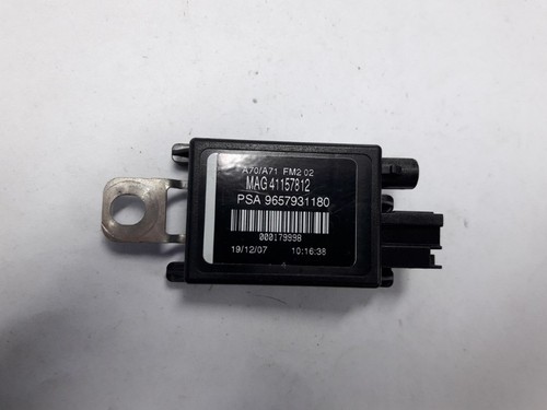 Amplificateur antenne - amplificateur, d'antenne