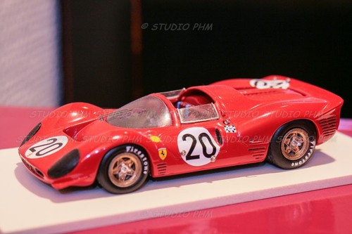 Annecy miniature ferrari 330 - annecy,
