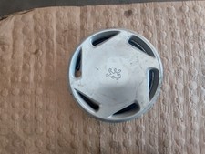 Enjoliveur d´origine PEUGEOT 306  jante 14  ref: 9611242780