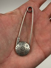 Ancienne Broche Moderniste Art