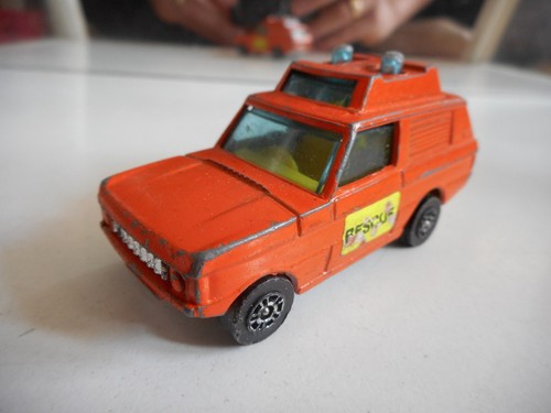 Corgi juniors range rover - corgi,