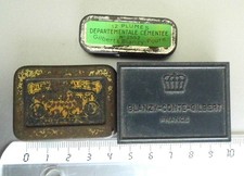 3 PETITES BOITES de plumes PEN