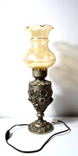 Ancienne lampe en régule, début XXeme, 50 cm de haut, électrifiée douille E 14