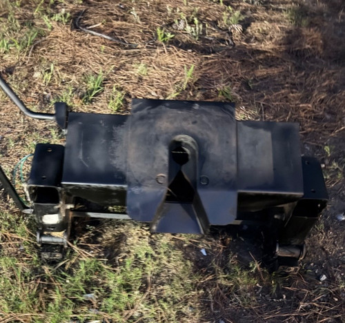 Reese fifth wheel trailer - fifth,