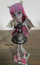 Figurine de collection Doll Monster High Rochelle Goyle n°4 + socle