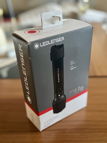 Lampe torche ledlenser - 🔦,