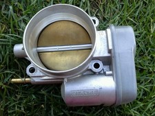 CORPS D'ACCÉLÉRATEUR