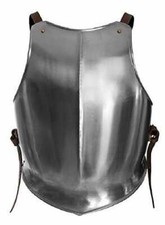 Cuirasse Médiévale En Métal