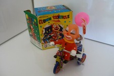CLOWN TRICYCLE TIN TOY JOUET