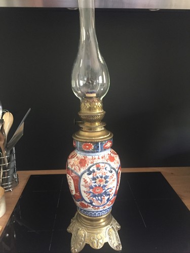 Lampe pétrole porcelaine - lampe,