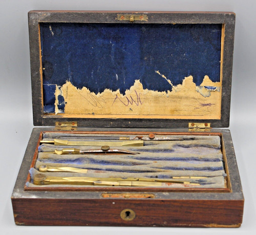 Ancienne boite instruments - ancienne,
