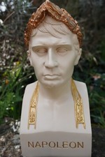 RE0495  FIGURINE STATUETTE BUSTE NAPOLEON BONAPARTE EN CESAR  REPRODUCTION  21CM