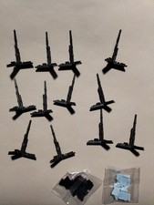 12 HAMPE DE DRAPEAU + LOT DE