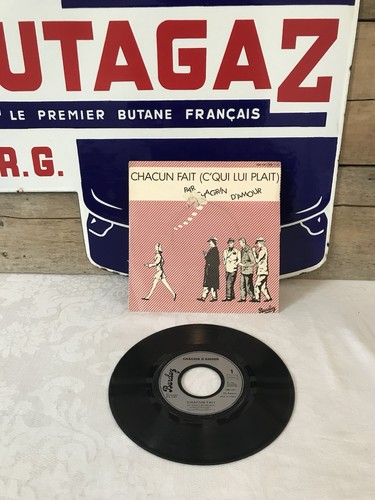 Chagrin amour chacun - 🪩, d'amour
