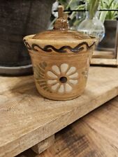 Pot Et Son Couvercle  En