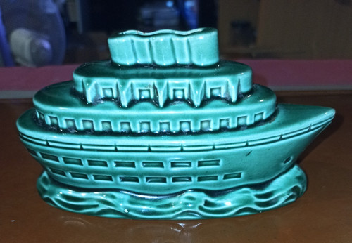 Breaking piggy bank boat - , liner