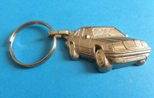 Porte clé automobile MERCEDES clair