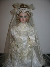 POUPEE EN BISCUIT DE