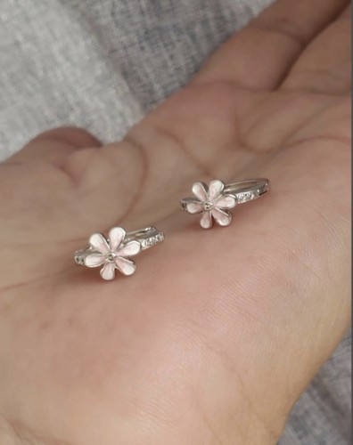 Anneaux fleurs argent - anneaux, en