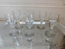 Suite de six anciens verres à